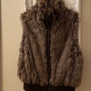 Fur vest